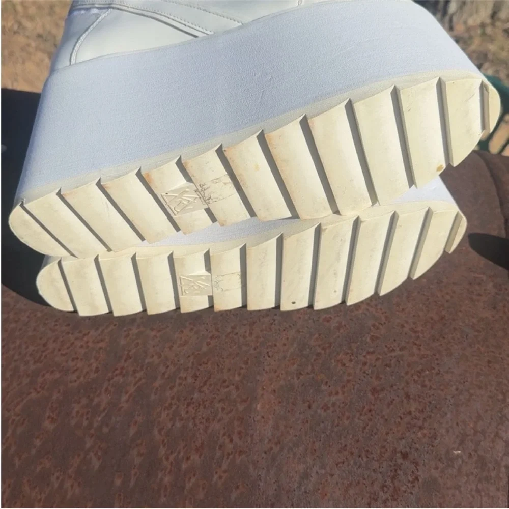 Women's White Platform Sneakers - Picture 5 of 9